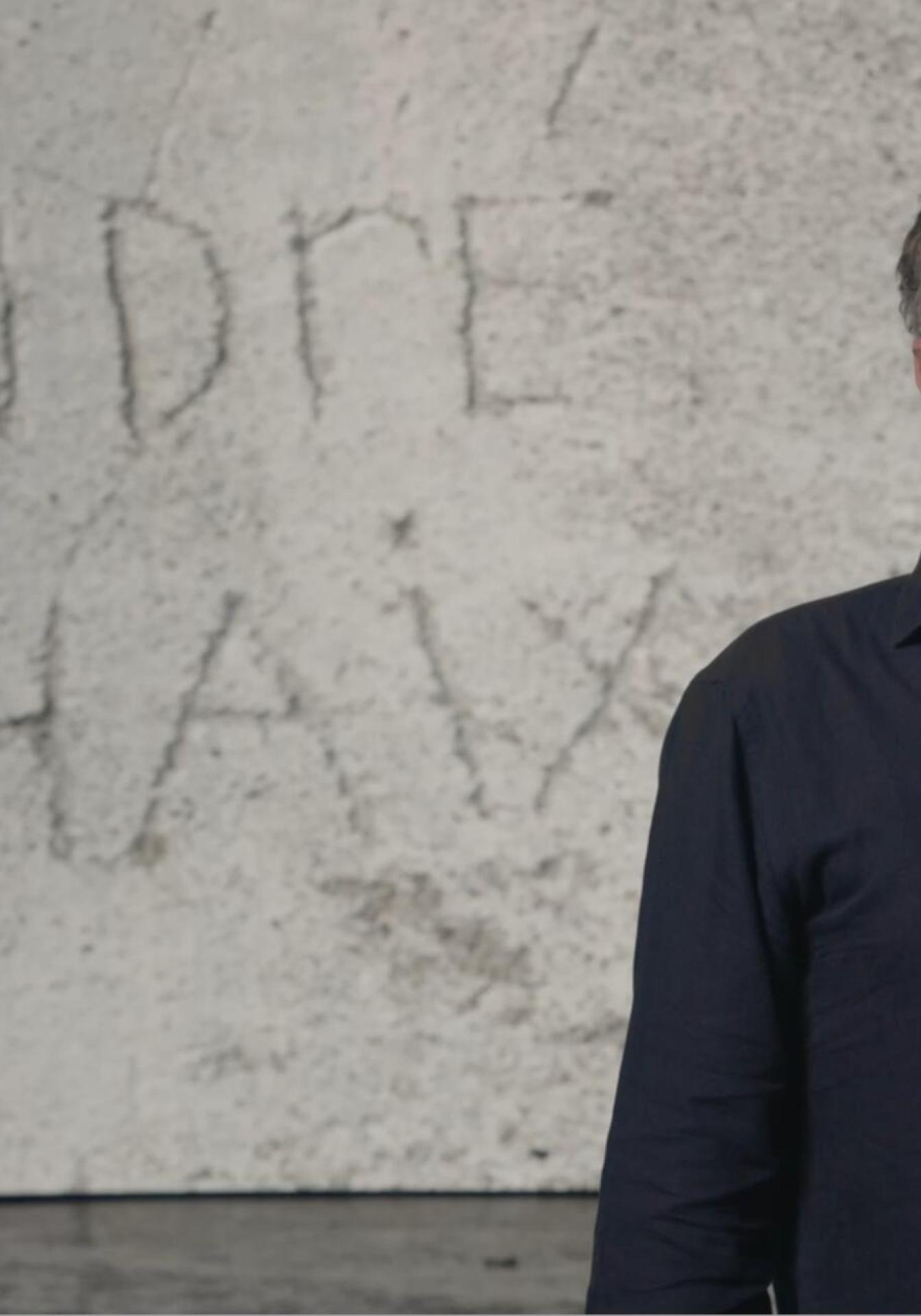 Le Nom sur le mur