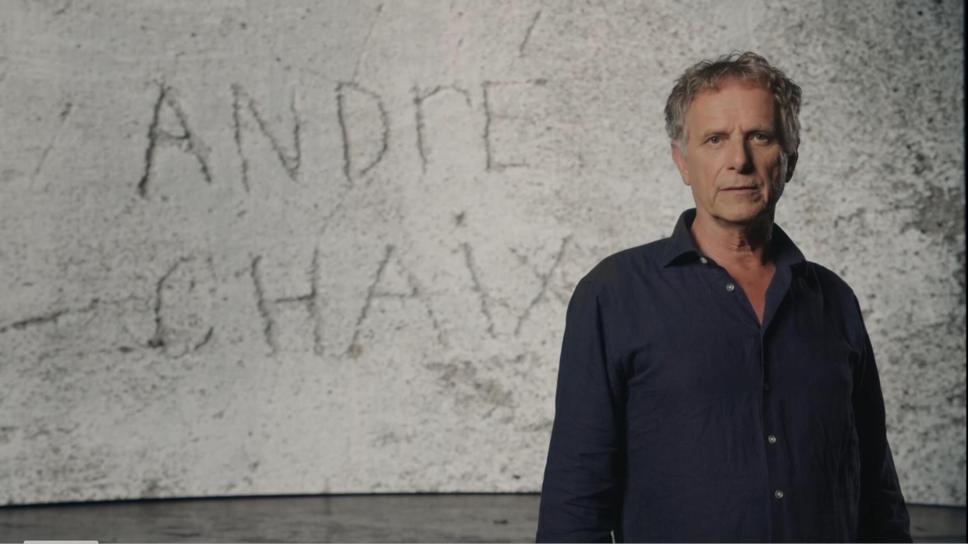 Le Nom sur le mur